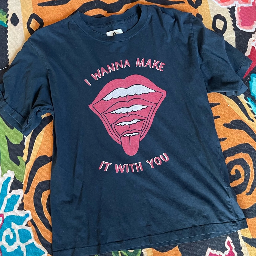 UNIF I wanna make it with you tee